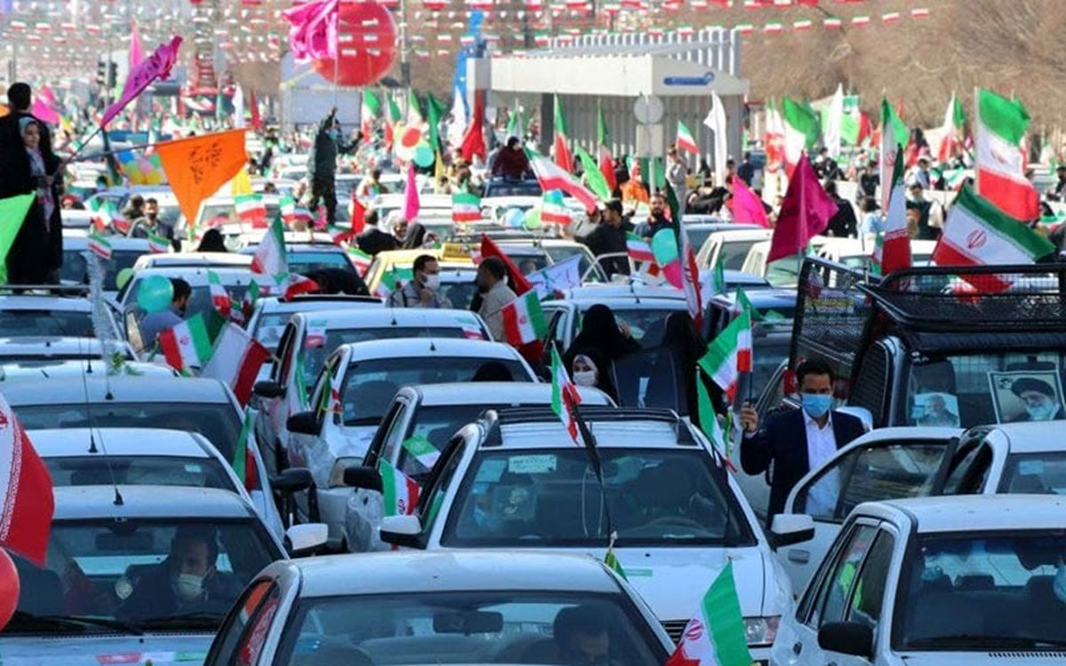 آغاز راهپیمایی خودرویی به مناسبت بزرگداشت یوم الله ۲۲بهمن در مشهد