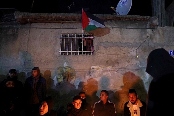 ساعات پرتنش قدس و کرانه باختری با حملات خونبار صهیونیست‌ها و هشدار جدی مقاومت /آماده
