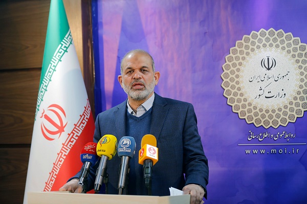 وحیدی وزیر کشور