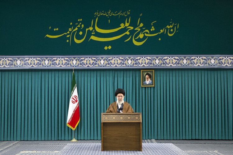 سخنرانی زنده رهبر انقلاب به مناسبت عید مبعث
