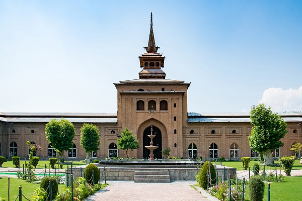 صدور مجوز برگزاری نماز جمعه در مسجد تاریخی سرینگر