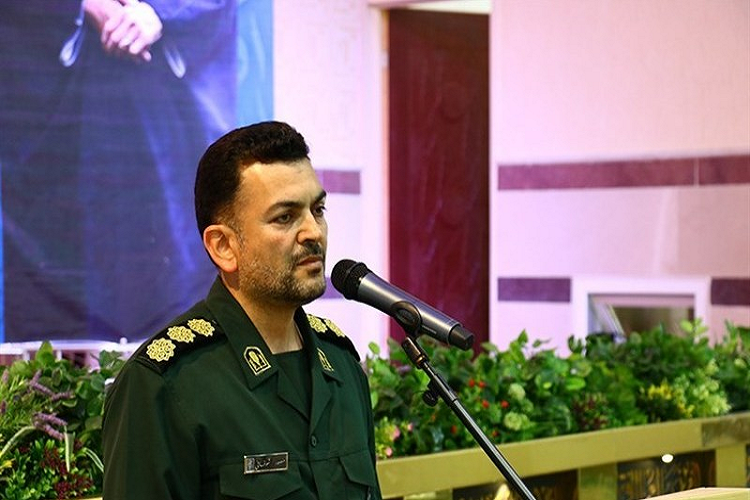 جهاد تبیین راهبردی مناسب برای مقابله با توطئه دشمن است