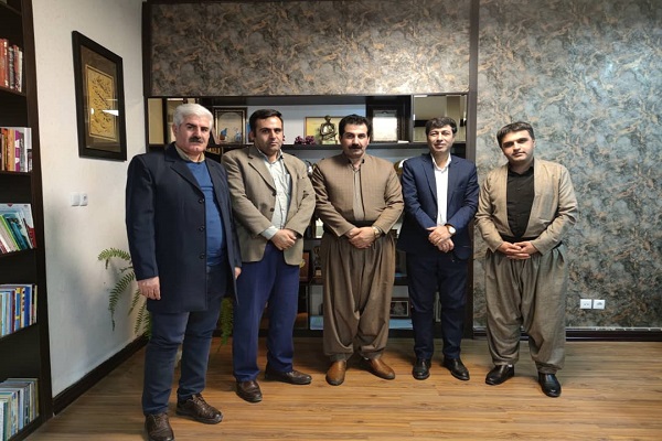 دیدار شورای شهر صاحب با رئیس حوزه هنری کردستان