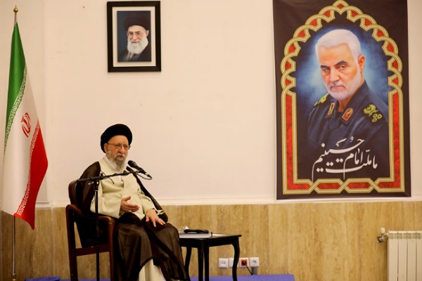 آیت الله نورمفیدی نماینده ولی فقیه در گلستان