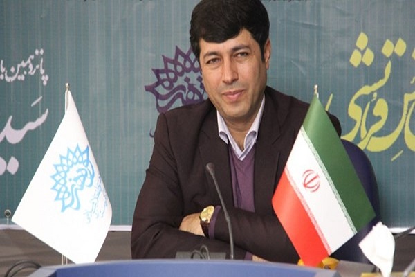 امین مرادی رئیس حوزه هنری استان کردستان