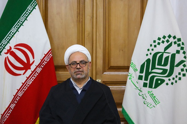 حجت الاسلام عبدی مدیر هدایا، نذورات و خیرین حرم بانوی کرامت