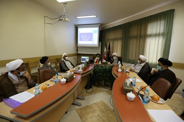 حجت‌الاسلام والمسلمین علی عباسی، رئیس جامعة المصطفی العالمیه