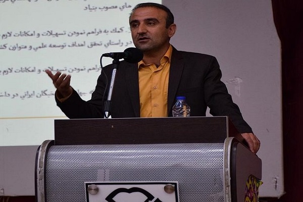 رحمت صادقی رئیس دانشگاه کردستان