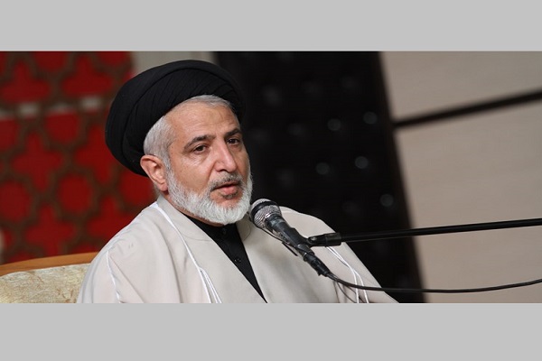 حجت‌الاسلام والمسلمین حسینی کاویانی، رئیس مجتمع آموزش عالی شهیده بنت‌الهدی
