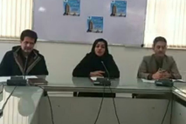 نشست حکیم پنج گنج 
