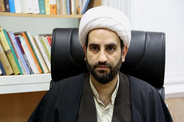 حجت&zwnj;الاسلام والمسلمین مرتضی غرسبان، دبیر میز توسعه و تعمیق فرهنگ قرآنی دفتر تبلیغات اسلامی 