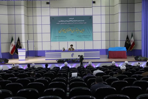 آیت الله سیدهاشم حسینی بوشهری، رئیس جامعه مدرسین حوزه علمیه قم