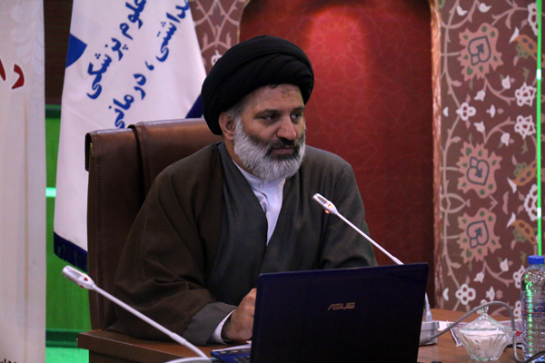 حجت&zwnj;الاسلام والمسلمین سیدمحمد طاهری، مسئول نهاد رهبری در دانشگاه علوم پزشکی قم