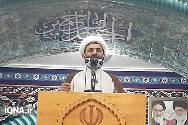 حجت‌الاسلام حبیب پهلو‌زاده، امام‌جمعه شهر اهرم