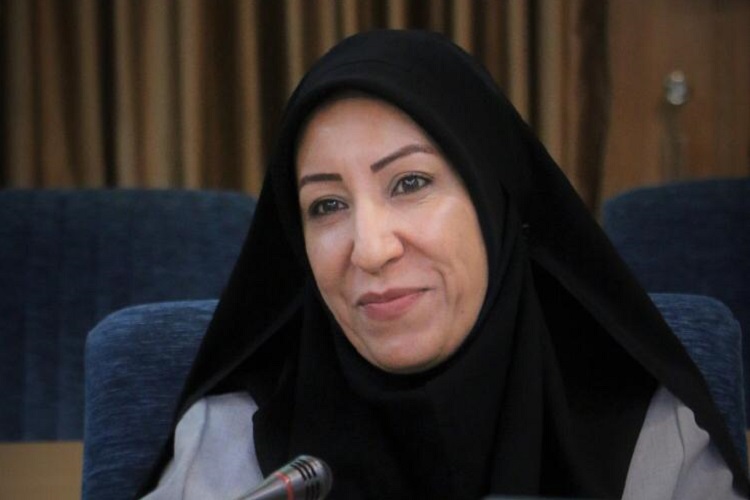 محبوبه البرزی، دبیر قطب علمی تربیت شهروندی دانشگاه شیراز 