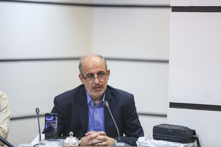مجتبی غیب&zwnj;پرور، مدیر کانون قرآن نمایندگی آستان رضوی استان فارس