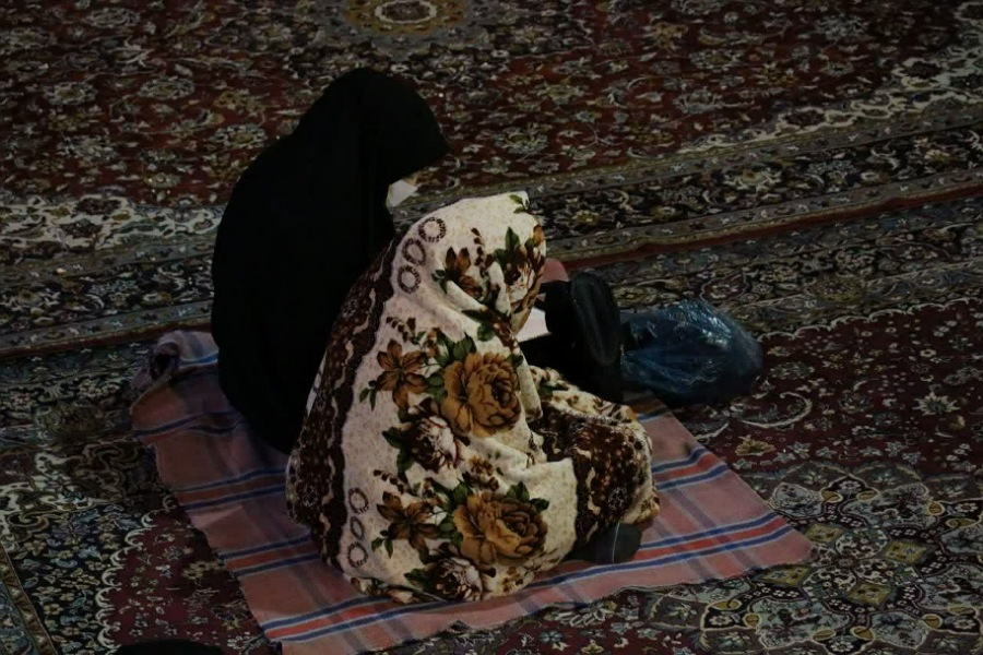 عکس | احیای شب قدر در امامزاده عبدالله همدان