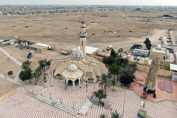 مسجد امام علی (ع) بصره و میزبانی از روزه داران + تصاویر / آماده