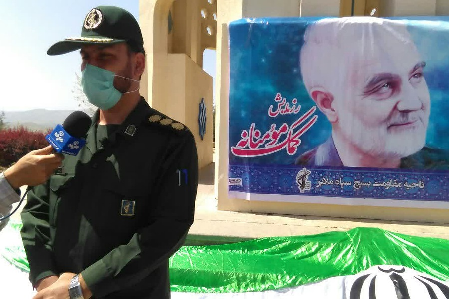 ۵۰۰ بسته غذایی در بین نیازمندان ملایری توزیع میشود ۵۰۰ بسته غذایی در بین نیازمندان ملایری توزیع میشود