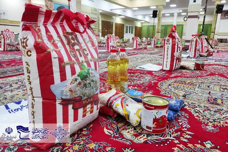 اهدای 500 بسته معیشتی به نیازمندان در قالب پویش «جشن بندگی» اهدای 500 بسته معیشتی به نیازمندان در قالب پویش «جشن بندگی»