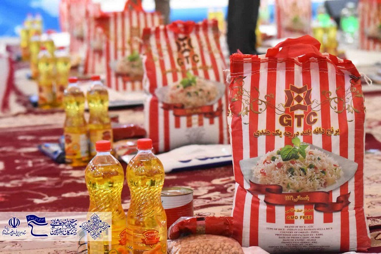 اهدای 500 بسته معیشتی به نیازمندان در قالب پویش «جشن بندگی» اهدای 500 بسته معیشتی به نیازمندان در قالب پویش «جشن بندگی»