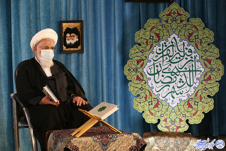 فضای دارالعباده رنگ و بوی رمضانی ندارد