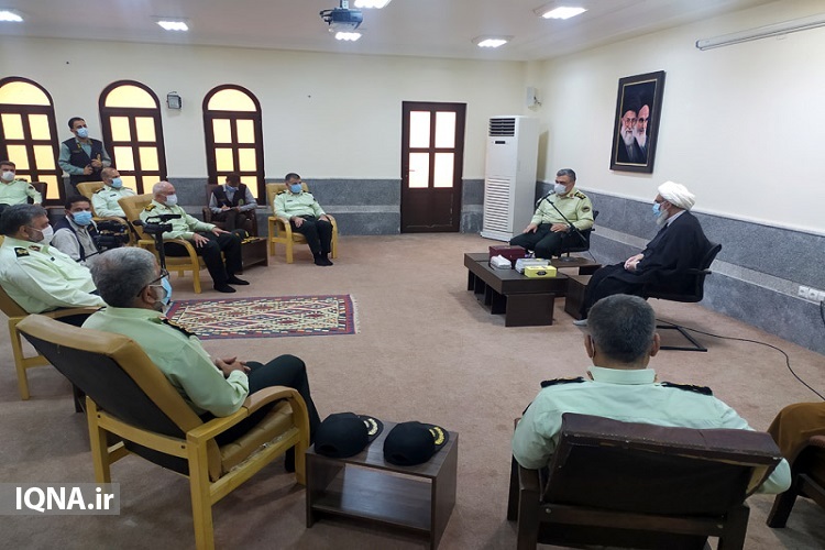 دیدار فرمانده ناچا کشور با نماینده ولی فقیه در استان بوشهر+ تصاویر
