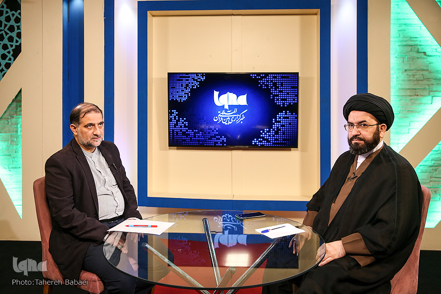 تحقق 10 میلیون حافظ در گرو شکل‌گیری گفتمان قرآنی است + فیلم