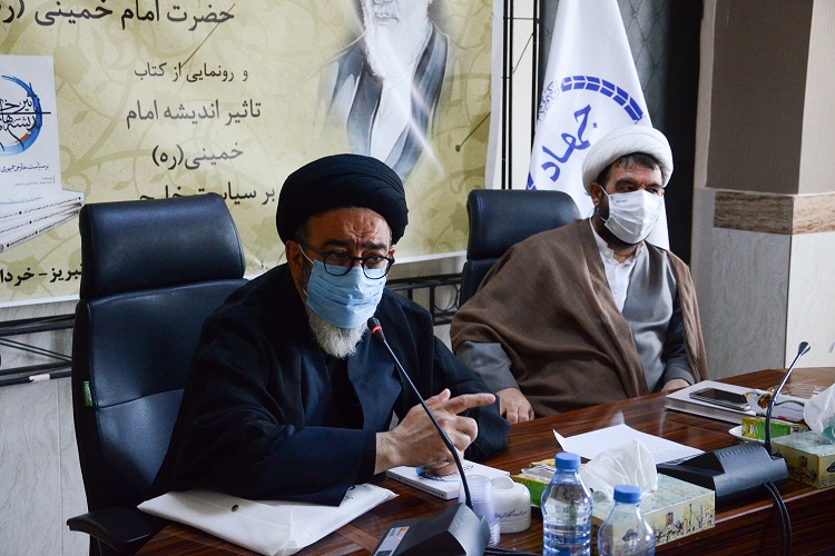 امام خمینی(ره)افکار مسلمانان جهان را بیدار کرد
