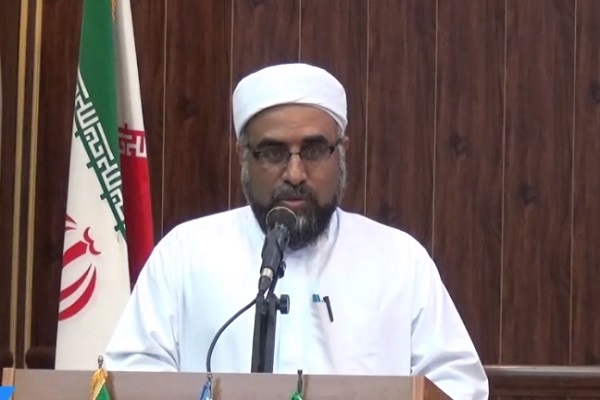 امام جمعه اهل تسنن: مسلمین نباید در برابر تخریب بقیع سکوت کنند/ میرزاعلیزاده: اجماع نخبگانی اسلامی برای مبارزه با وهابیت