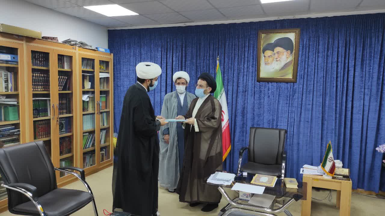 رئیس مجمع مشورتی جوانان دفتر نماینده ولی فقیه در استان لرستان معرفی شد