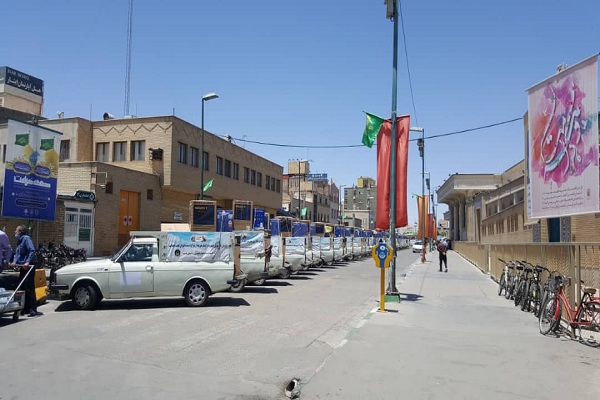 کاروانی از 157 خودرو جهیزیه که میزبان سفره سپید زوجین در دهه کرامت شدند+فیلم