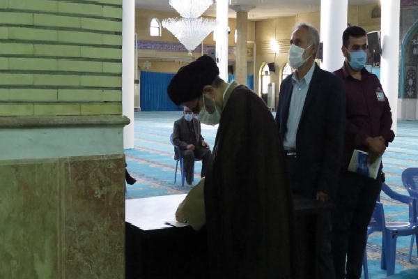 ارسالی: مردم با حضور پرشور در انتخابات توطئه&zwnj;های دشمنان را خنثی کنند