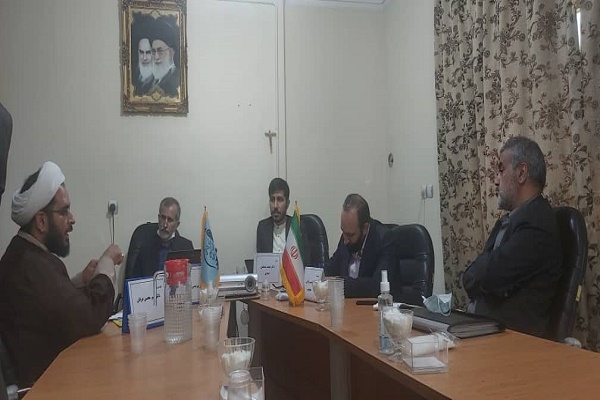 اسعدی: انتخابات رزمایش شناخت مدیران نیازمحور از جناح&zwnj;محور است /عرفان: انتخابات را به درگیری&zwnj;های سیاسی دو جناح تقلیل داده&zwnj;ایم