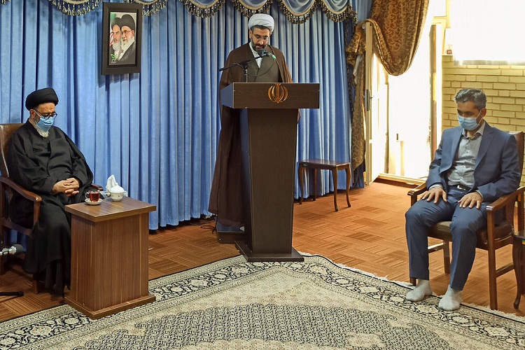 پوستر جشنواره سراسری هشت بهشت و مسابقات قرآنی در تبریز رونمایی شد پوستر جشنواره سراسری هشت بهشت و مسابقات قرآنی در تبریز رونمایی شد