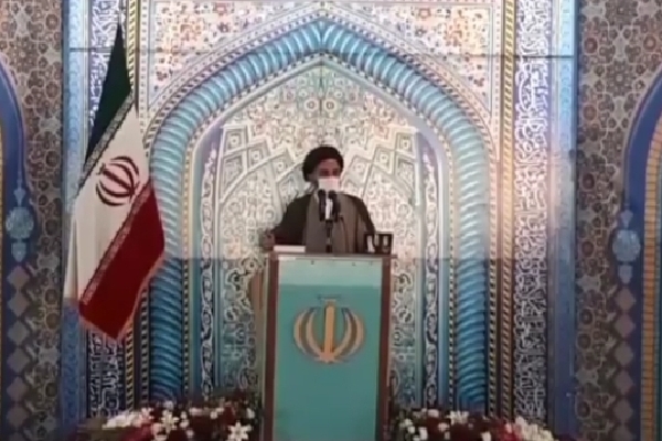 ارسالی امروز| فضای مجازی بهترین فرصت برای نهادینه کردن امربه&zwnj;معروف و نهی&zwnj;ازمنکر در جامعه