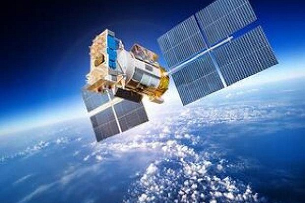 قزاقستان برنامه پخش قرآن با فناوری ماهواره‌ای راه‌اندازی می‌کند