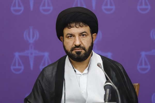 دشمنان اسلام در مقابل بسیجی&zwnj;ها و سپاه زانو می&zwnj;زنند