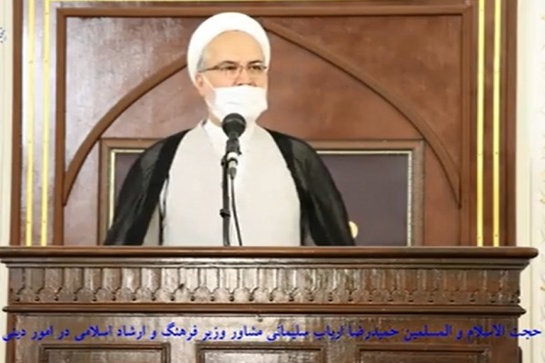 بلخاری: سپیده کاشانی تجلی ظهور فرهنگی ایرانی اسلامی است/ ارباب سلیمانی: بانوی شاعری که در عملیات‌ها حاضر بود