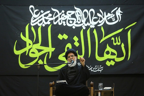 وظیفه امام جواد(ع) در همان سن کودکی امت سازی و هدایت امت بود