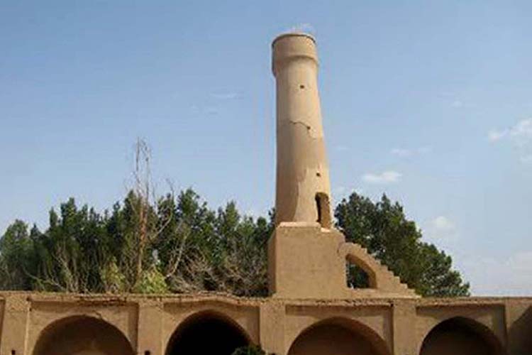 مسجد تک&zwnj;مناره عزآباد مرمت می&zwnj;شود