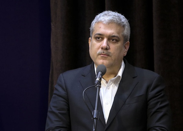 روح علوم انسانی باید در تمام بخش‌های صنعت و جامعه دیده شود