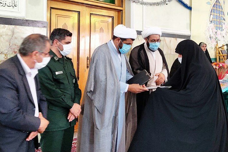 برگزاری جشن تکریم امامزادگان در زنجان