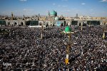 عکس | قرائت دعای عرفه در حرم مطهر رضوی