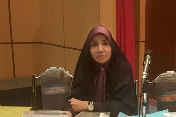 اُفت دانش&zwnj;آموزان استان مرکزی در مسابقات قرآن / کاهش استرس مزیت برگزاری مسابقات آنلاین است