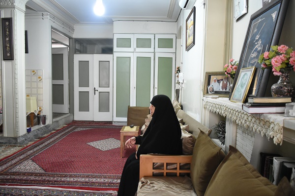 دامادی که در مراسم عروسیاش حضور نداشت/ انتظار همیشگی خبر شهادت همسرم دامادی که در مراسم عروسیاش حضور نداشت/ انتظار همیشگی خبر شهادت همسرم
