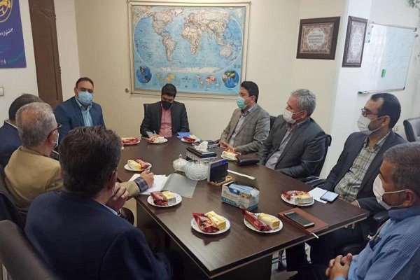 بررسی زمینه همکاری اداره کل زیرساخت و ارتباطات قم و جهاد دانشگاهی قم
