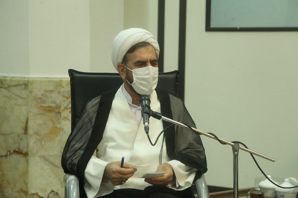 لزوم موضع&zwnj;گیری مقابل انحرافات دینی در تریبون نماز جمعه