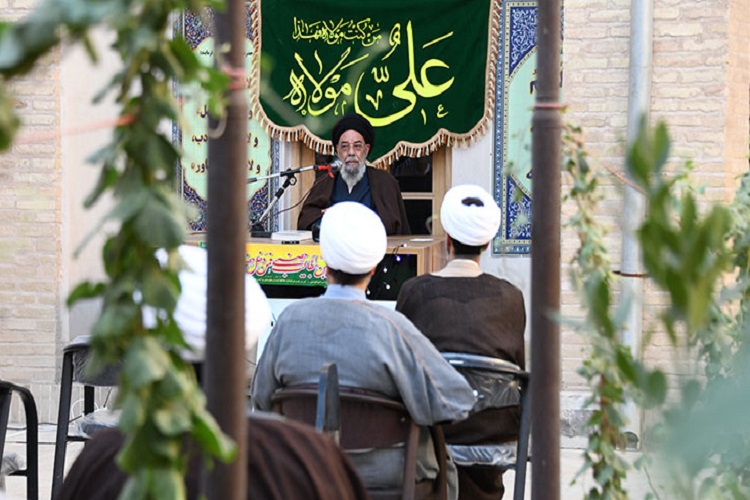 بهره&zwnj;گیری از معارف تربیتی نهج&zwnj;البلاغه برای تربیت نسل مؤمن و متعهد