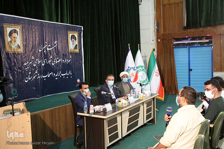 نخبگان میبدی زبانزد دارالعباده هستند